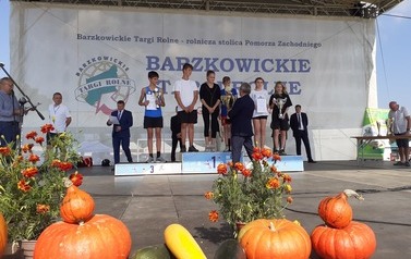 XXXIII Barzkowickie Targi Rolne 2021 biegi przełajowe